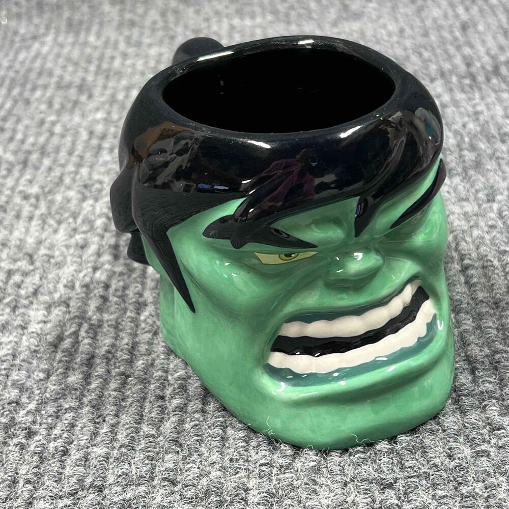 Marvel Disney Parks Incredible Hulk 3D Sculptured‎ Ceramic Coffee Hot Cocoa Mug